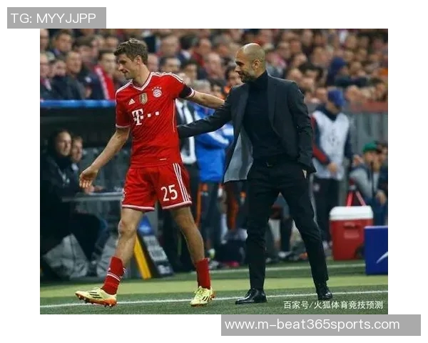 南京足球队战术解析与欧冠足球的精彩对决探讨 南京足球队战术解析与欧冠足球的精彩对决探讨